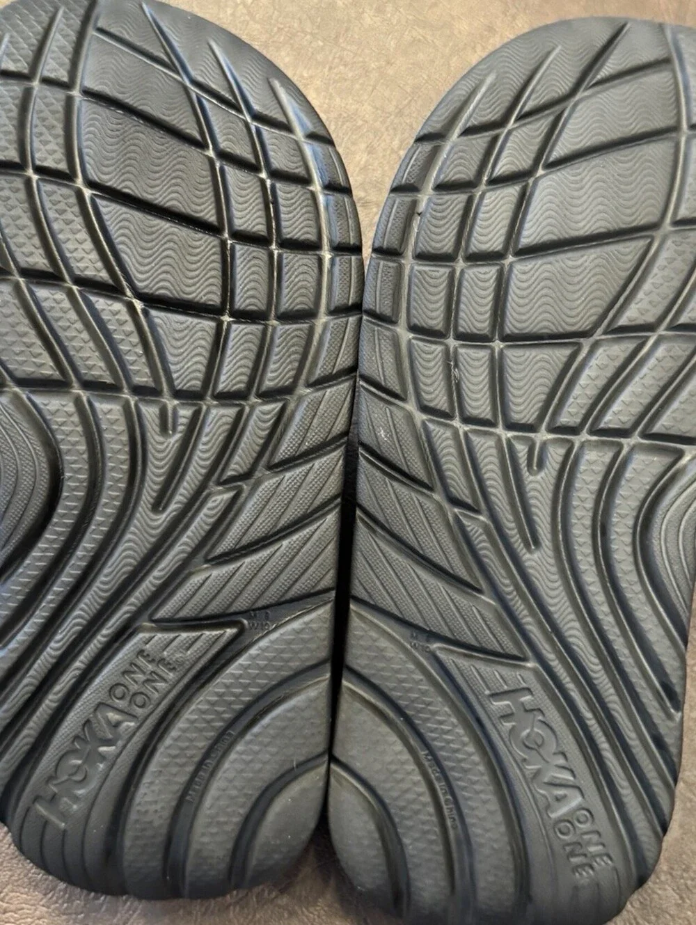 HOKA ONE ONE Recovery Slides Black Men’s 8 Women’s 10 Cushioned Slip On Sandals